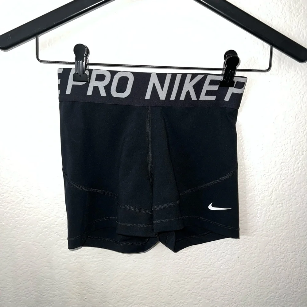 Nike Pro Dri fit Black Shorts - Picture 2 of 6
